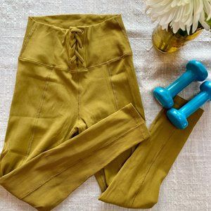 Aerie OFFLINE ribbed high waisted leggings (M)